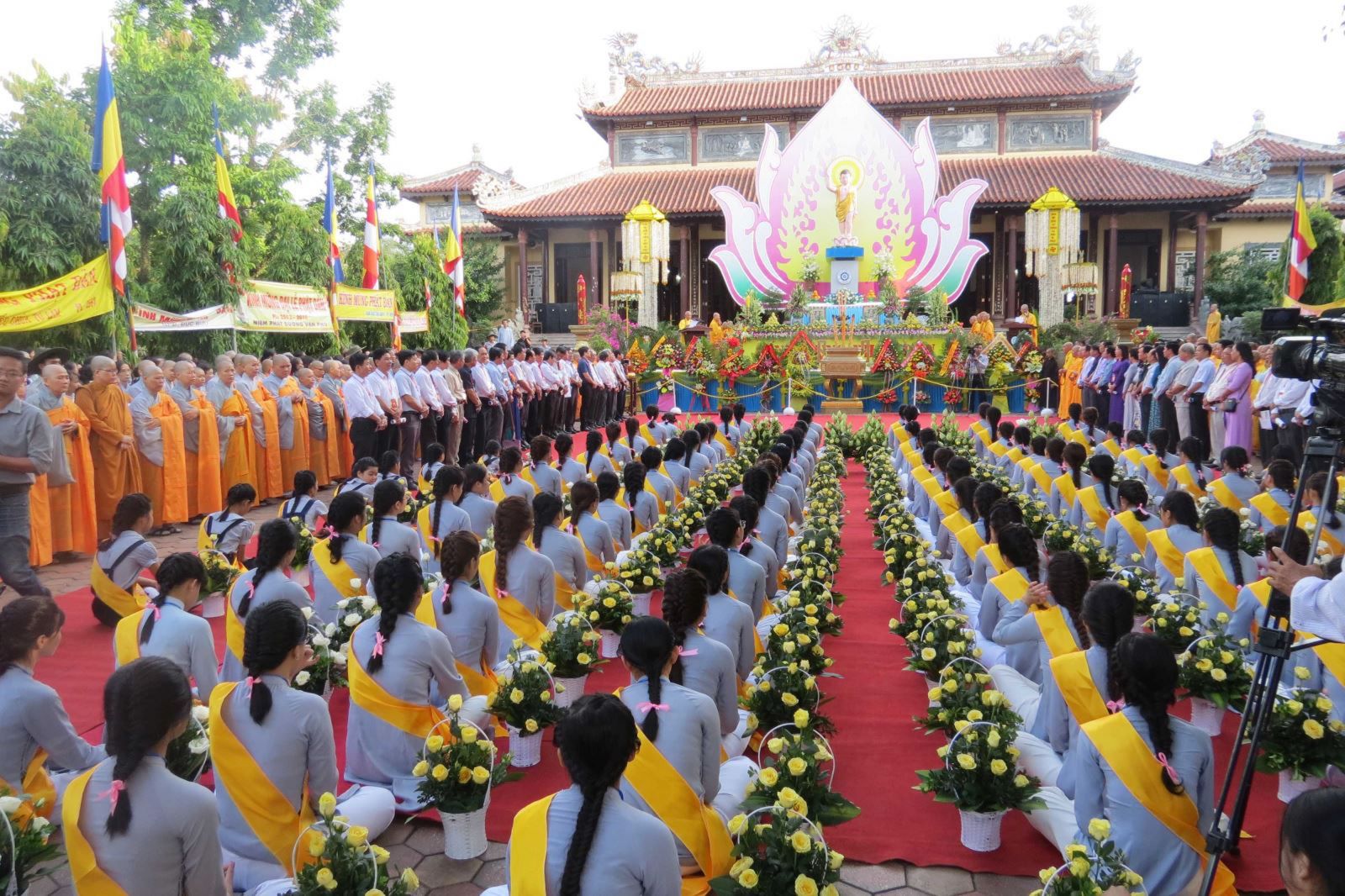 Tiềm năng kinh doanh cửa hàng đồ Phật giáo ở Việt Nam